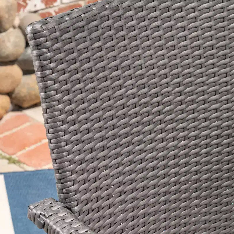 Set da pranzo da esterni in vimini Westley da 7 pz - Grigio - Christopher Knight Home: Struttura in ferro, Cuscini resistenti all'acqua, 6 sedie con braccioli