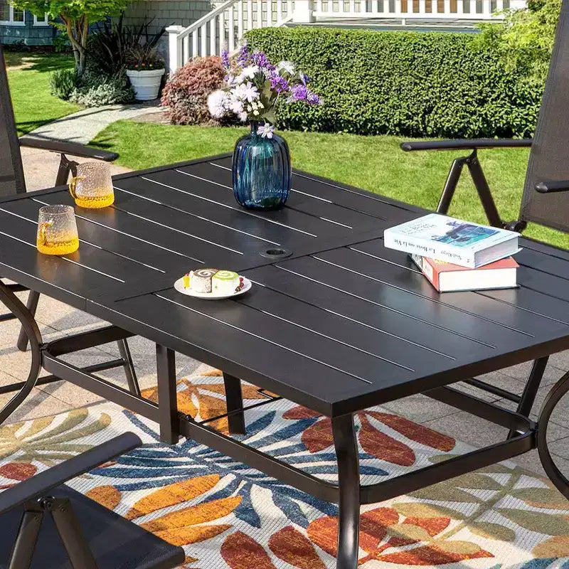 Set da patio da 7 pezzi con tavolo rettangolare e sedie a sdraio reclinabili con braccioli - Captiva Designs: Mobili per sala da pranzo da esterno