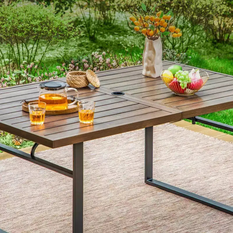 Set da pranzo da 7 pezzi per patio con tavolo rettangolare in finto legno con foro per ombrellone e sedie reclinabili pieghevoli - Captiva Designs