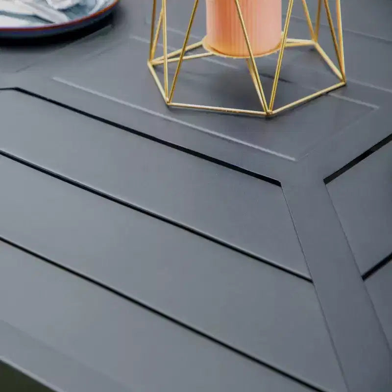 Set da pranzo da esterni da 7 pezzi con sedie in alluminio e grande tavolo rettangolare in metallo con foro per ombrellone - Grigio - Captiva Designs