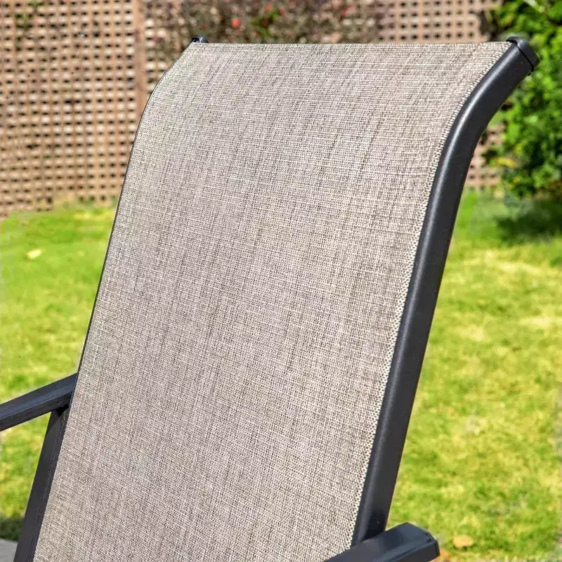 Set da Pranzo da Esterno 5 Pezzi con Sedie Sling Imbottite e Tavolo Rotondo in Metallo - Grigio/Nero - Captiva Designs: Robusto Set da Patio Resistente all'Acqua per 4 Persone