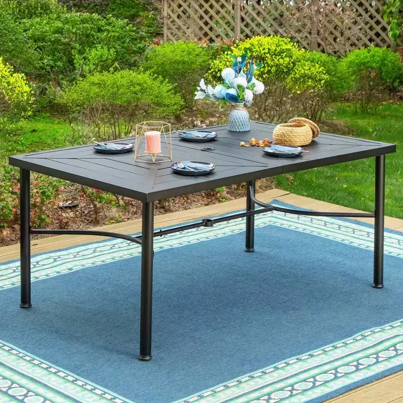 Set da pranzo da esterno 7 pezzi con sedie girevoli e grande tavolo rettangolare in metallo con foro per ombrellone - Captiva Designs: E-Coated, Resistente alle intemperie