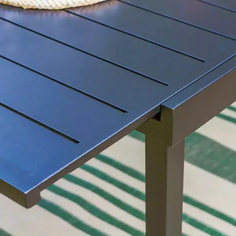 Set da pranzo da patio da 9 pezzi con tavolo in acciaio allungabile e poltrone imbottite - Captiva Designs: Set di mobili da esterno resistenti alle intemperie