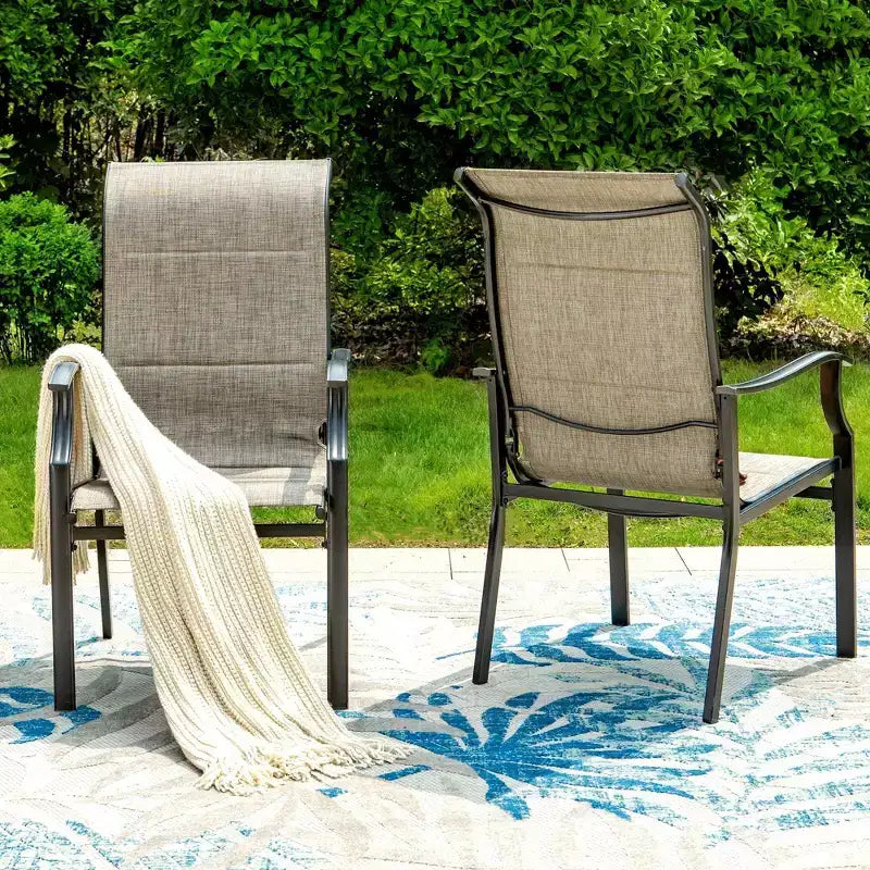 Set da pranzo da esterno 7 pezzi con tavolo rettangolare con foro per ombrellone da 1,9" e sedie in Textilene imbottite - Grigio/Nero - Captiva Designs: Struttura in acciaio