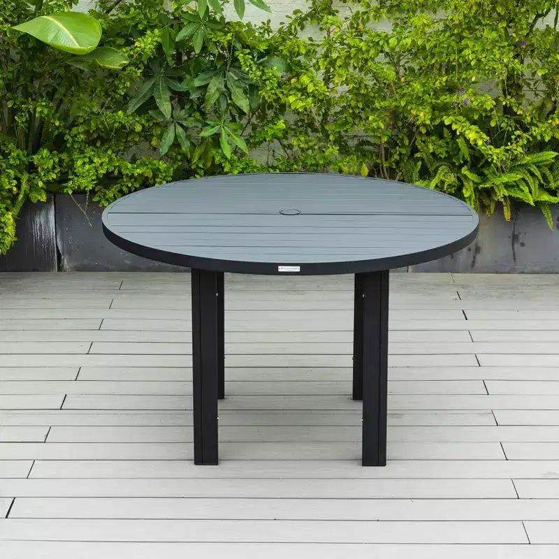 LeisureMod Chelsea Set da Pranzo da Giardino 5 Pezzi, Tavolo da Pranzo Rotondo in Alluminio da 48 pollici e 4 Sedie da Pranzo con Braccioli