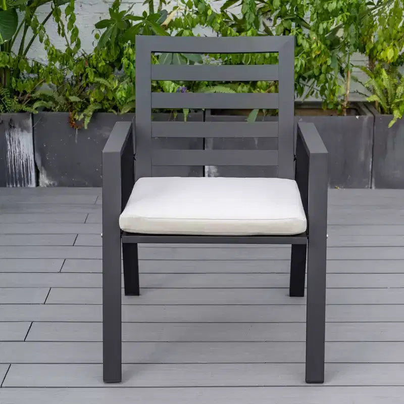 LeisureMod Chelsea Set da Pranzo da Giardino 5 Pezzi, Tavolo da Pranzo Rotondo in Alluminio da 48 pollici e 4 Sedie da Pranzo con Braccioli