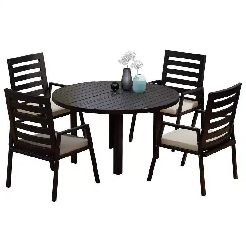 LeisureMod Chelsea Set da Pranzo da Giardino 5 Pezzi, Tavolo da Pranzo Rotondo in Alluminio da 48 pollici e 4 Sedie da Pranzo con Braccioli