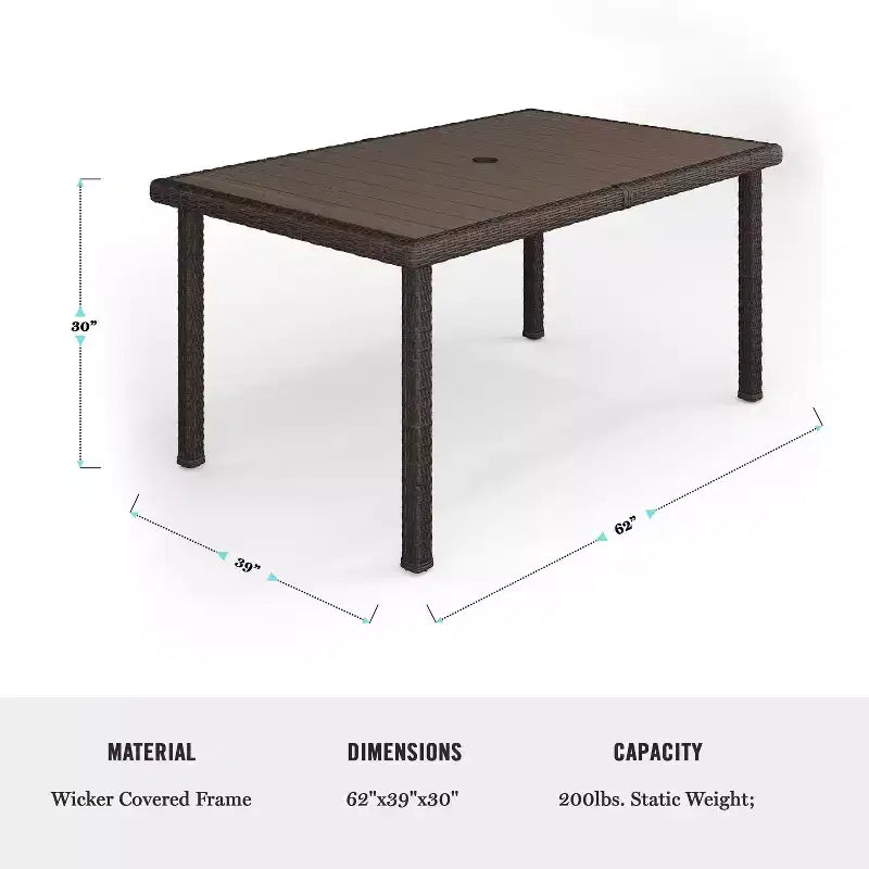 Set da pranzo Martha Stewart Bedford da 7 pezzi per interni ed esterni con 6 sedie impilabili e tavolo da patio da 62 pollici con piano in legno composito in vimini di rattan