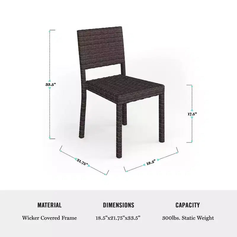 Set da pranzo Martha Stewart Bedford da 7 pezzi per interni ed esterni con 6 sedie impilabili e tavolo da patio da 62 pollici con piano in legno composito in vimini di rattan