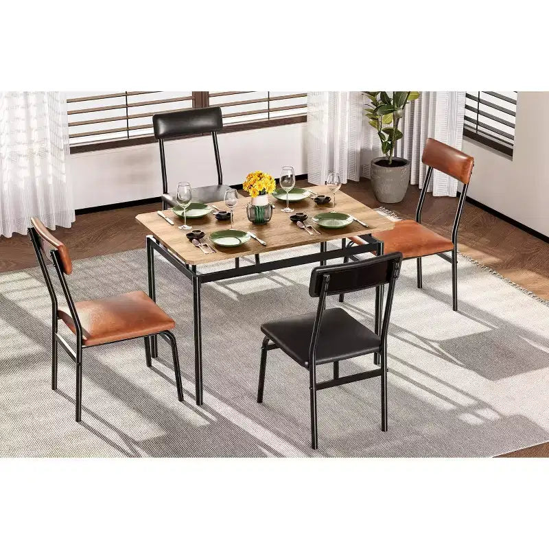 Set da Tavolo da Pranzo in Legno a 5 Pezzi, 4 Sedie Imbottite in PU, Set Dinette con Struttura in Metallo Industriale per Sala da Pranzo, Cena a Casa, Marrone