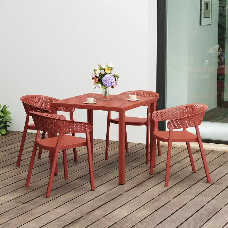 WestinTrends Playa, set da pranzo da esterni a 5 pezzi, con tavolo quadrato e sedie impilabili.