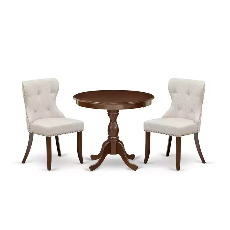 HomeStock Belmont Set da pranzo 3 pezzi 1 tavolo da cucina e 2 sedie da cucina in tessuto lino Doeskin con schienale imbottito a bottoni, borchie - Finitura mogano
