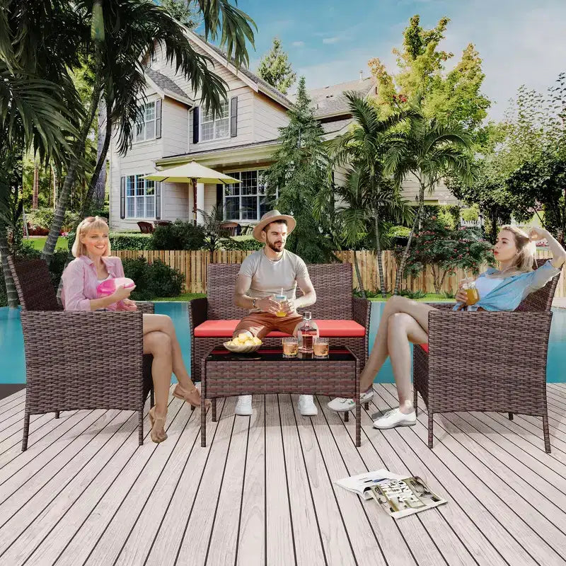 Set da 4 mobili da giardino, sedie in rattan da esterno, divano in rattan All-Weather Dialogue con imbottitura e tavolino in vetro