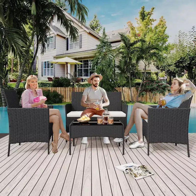 Set da 4 mobili da giardino, sedie in rattan da esterno, divano in rattan All-Weather Dialogue con imbottitura e tavolino in vetro