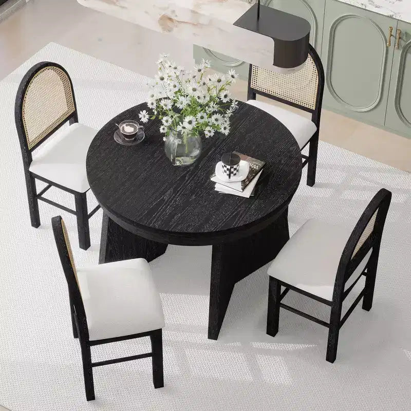 GDFStudio Harper set da pranzo da 5 pezzi con tavolo allungabile e sedie imbottite con schienale in rattan