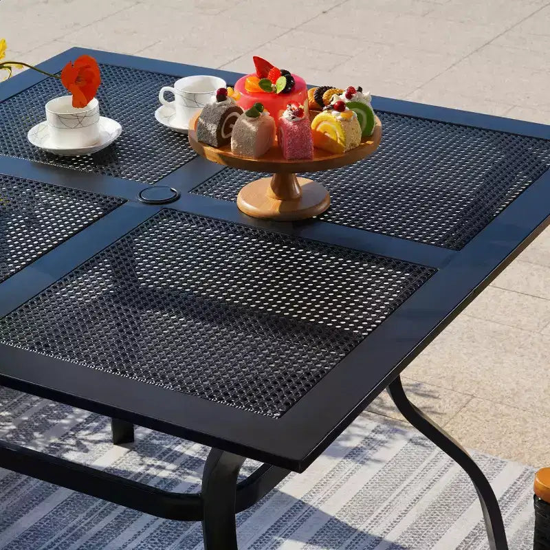 Captiva Designs Set da 6 Pezzi Tavolo da Pranzo da Esterno in Acciaio, Sedie Girevoli in Metallo e Ombrellone