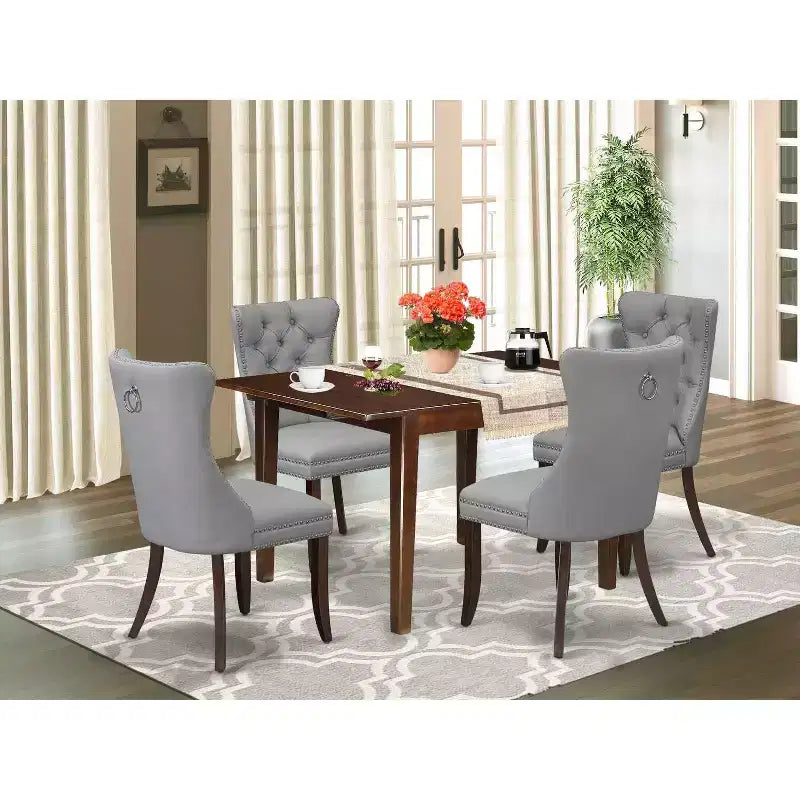 Set Sala da Pranzo Rettangolare in Legno Massello Finitura Mogano 5 Pezzi (4 Posti)