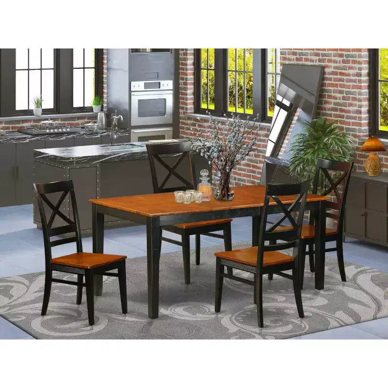 Tavolo da pranzo HomeStock rettangolare a 5 pezzi, piano in legno massello nero e ciliegio con 4 sedie