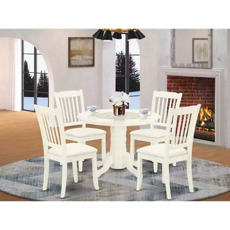 HomeStock tavolo da pranzo rotondo a 5 pezzi in legno massello con finitura color latticello e ciliegio con 4 sedie con schienale a doghe