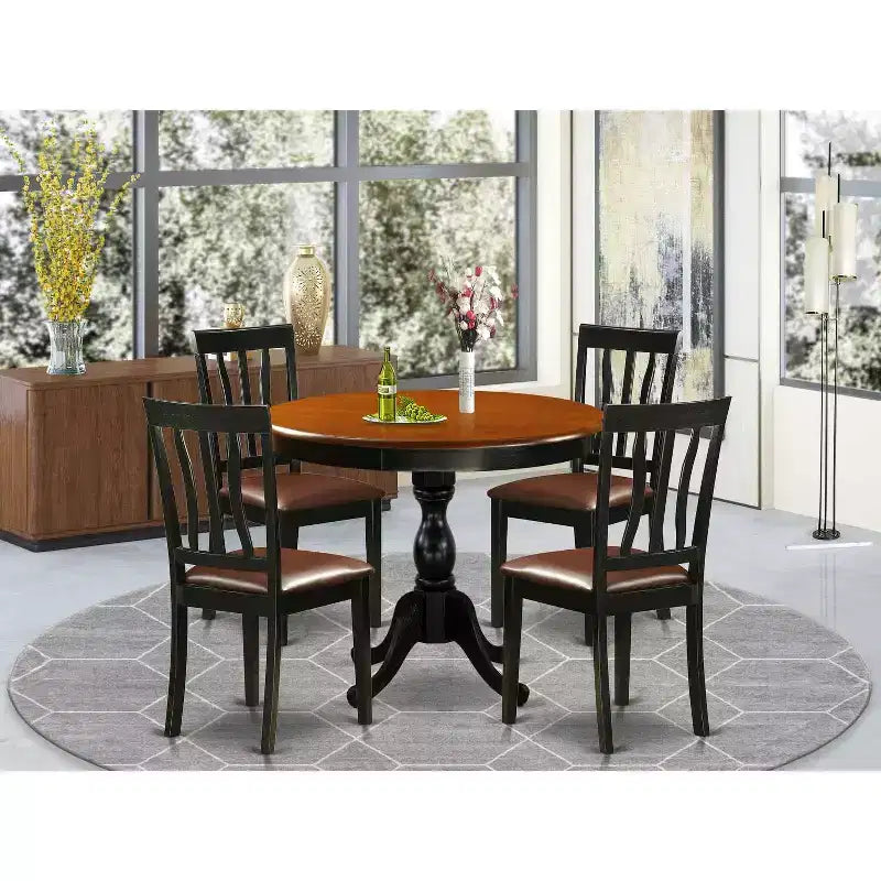 HomeStock Set da pranzo 5 pezzi con tavolo in legno massello con finitura nera e ciliegio e 4 sedie con schienale a doghe
