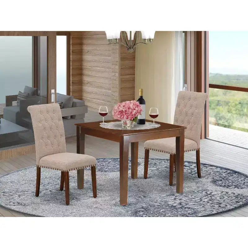 Set da tavolo da pranzo HomeStock a 3 pezzi con piano quadrato in legno massello con finitura mogano