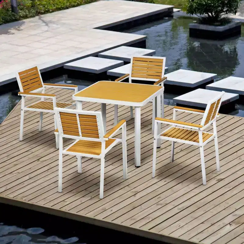 Set da pranzo da esterno 5 pezzi per 4 persone, Set mobili da giardino in rattan sintetico, Set tavolo e sedie da patio con cuscini, Tavolo quadrato con piano in metallo