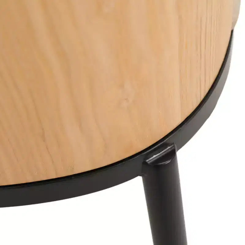 LeisureMod Tule Set da pranzo 7 pezzi con telaio in acciaio, 6 sedie da pranzo imbottite e tavolo da pranzo ovale da 71 pollici con piano in legno