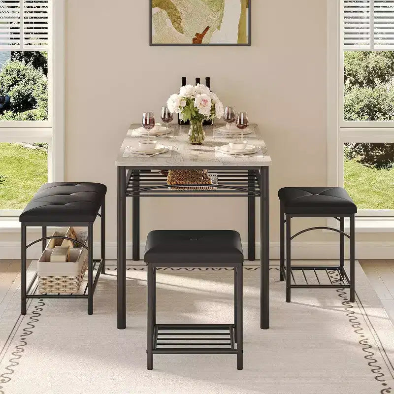 Set da pranzo per 4 persone, tavolo da cucina con panca imbottita e 2 sgabelli, con scaffale portaoggetti e struttura in metallo per piccoli spazi