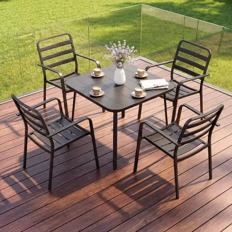 LAUSAINT HOME Set da pranzo da esterno 5 pezzi per 4 persone, tavolo quadrato in metallo nero da 35'' con foro per ombrellone da 1,5'' e 4 sedie impilabili