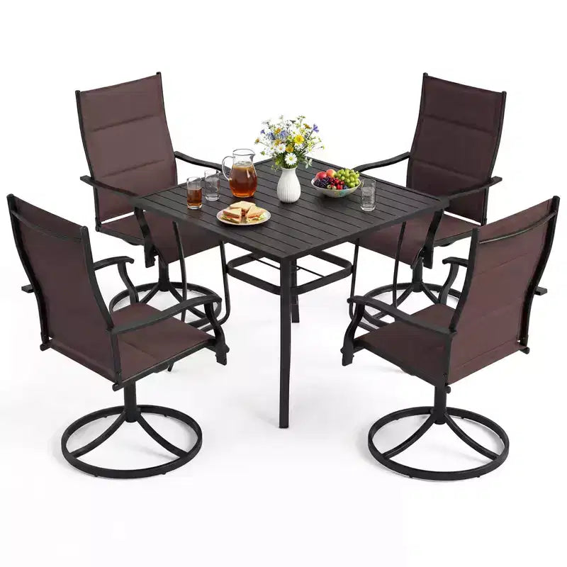 Set da pranzo da esterno Costway 5 pezzi, 4 sedie girevoli e tavolo quadrato da patio con foro per ombrellone nero + marrone/nero