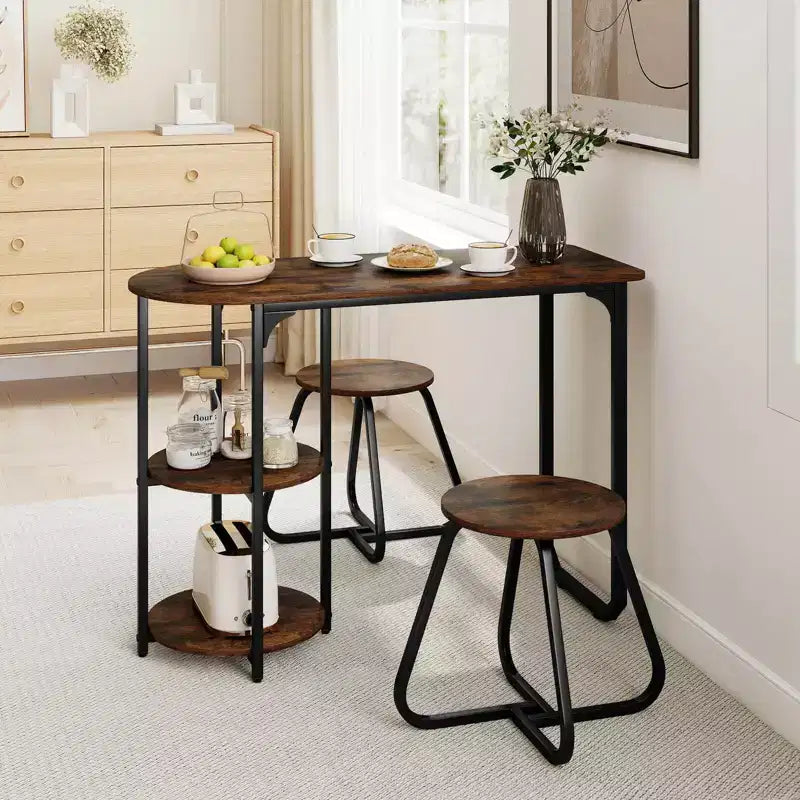 Costway Set Tavolo da Pranzo 3 Pezzi, Tavolo da Cucina in Legno e Metallo e 2 Sgabelli con Ripiani Rustic Brown+Black/White+Golden