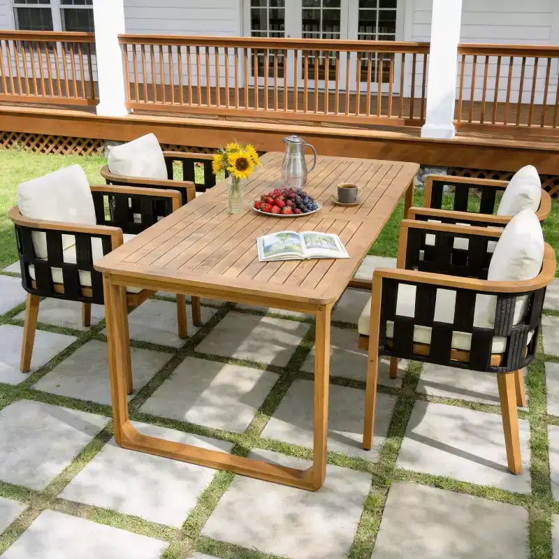 Christopher Knight Home Gavin Patio Set da pranzo moderno in legno di acacia a 5 pezzi con 4 sedie da pranzo in corda in vimini
