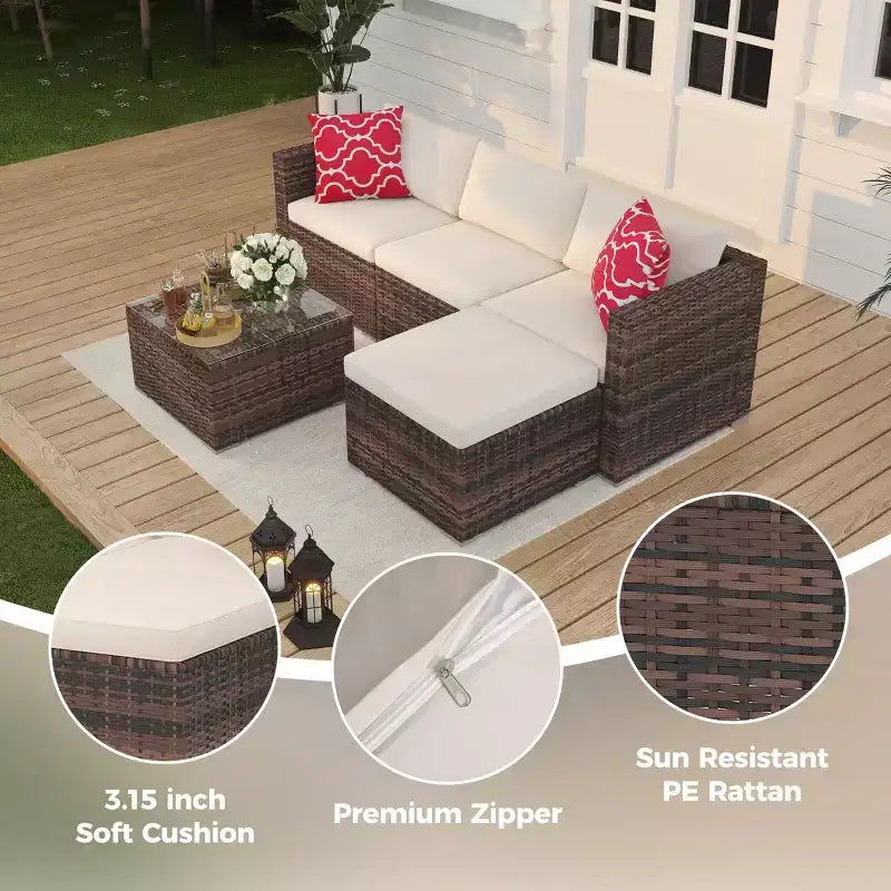 Set da 5 pezzi di mobili da giardino, Set da giardino per tutte le stagioni - Divano componibile in vimini PE con tavolo in vetro temperato, Mobili modulari da esterno per bordi piscina, Marrone