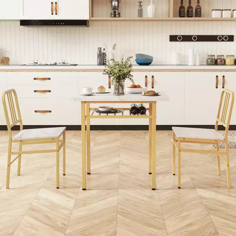 Costway Set 3 Pezzi Tavolo da Pranzo Rettangolare e Sedie Angolo Colazione in Legno con Scaffale di Stoccaggio