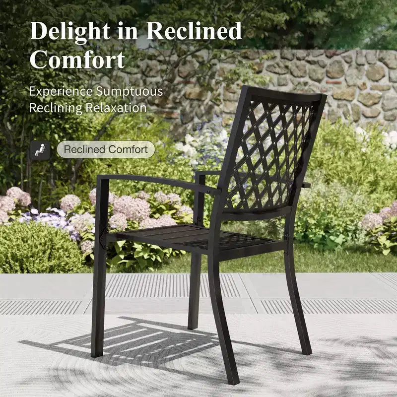 Captiva Designs Set da pranzo da 8 pezzi per esterni con tavolo rettangolare in acciaio con piano a doghe, sedie impilabili in metallo e ombrellone blu da 4 metri