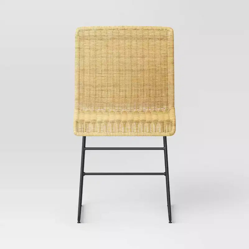 Sedia da pranzo moderna in rattan con gambe in metallo beige - ™ : Struttura nera, design effetto rattan