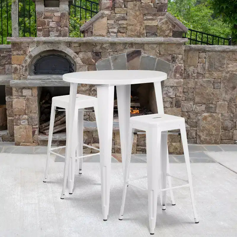 Flash Furniture Set Tavolo da Bar Rotondo 30" in Metallo per Interni-Esterni di Grado Commerciale con 2 Sgabelli Senza Schienale con Seduta Quadrata