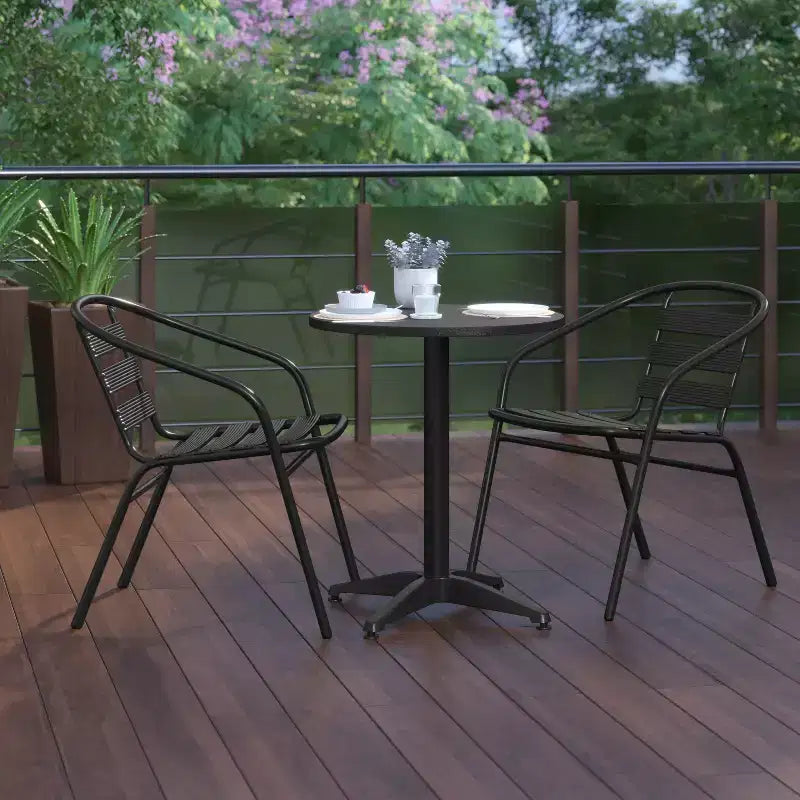 Set da tavola Flash Furniture Lila rotondo da 23,5" in alluminio per interni-esterni con 2 sedie con schienale a doghe