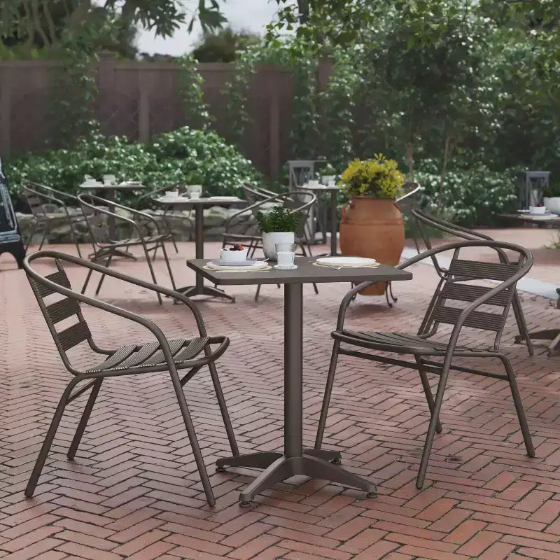 Flash Furniture Lila Set da tavolo quadrato da 23,5'' in alluminio per interni ed esterni con 2 sedie con schienale a doghe