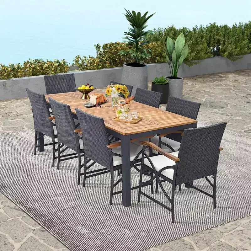 Set da Pranzo Costway 9 Pezzi in Rattan da Esterno con Tavolo in Legno di Acacia, Cuscini, Foro per Ombrellone da 1,9